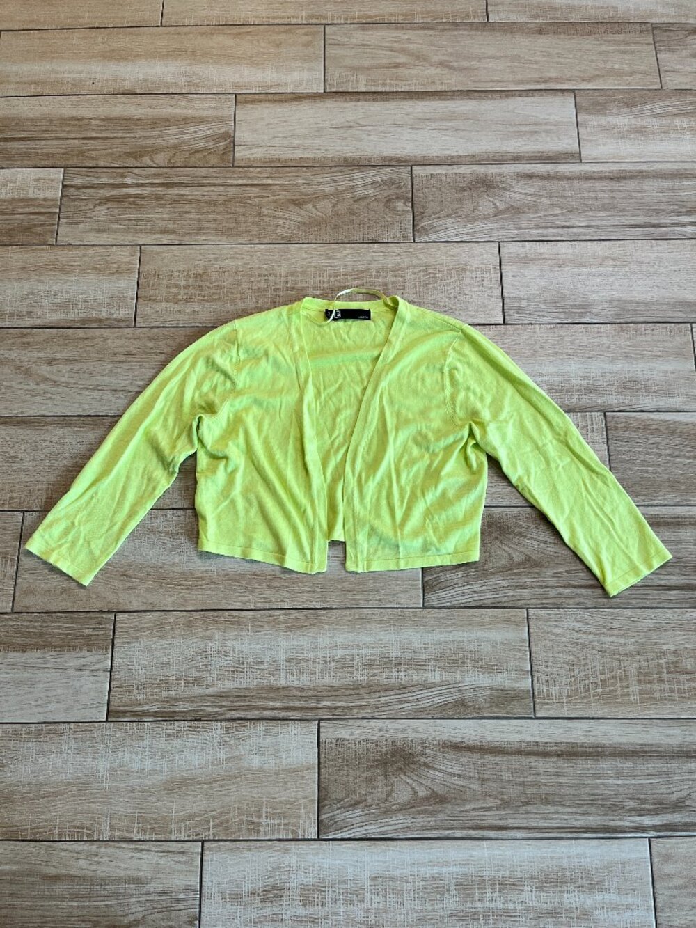 Womens Leslie Fay Neon Yellow/Green Cropped Cardigan - M
